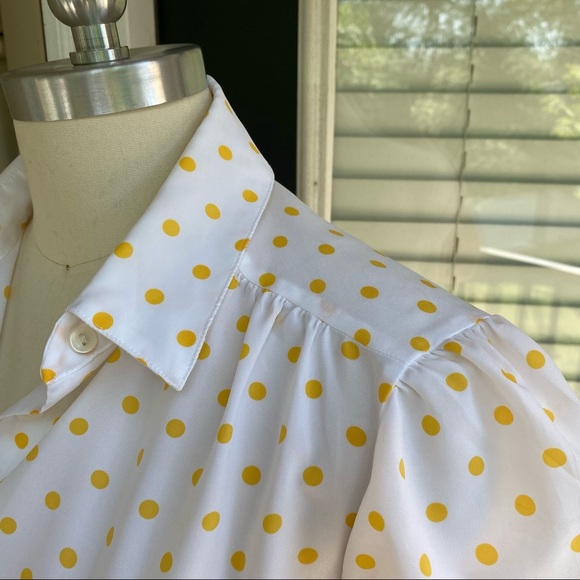 VINTAGE || POLKA DOT BLOUSE - Picture 5 of 7